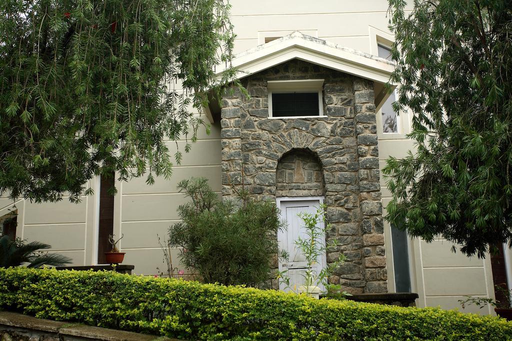 The Siena Village Chinnakanal Luaran gambar