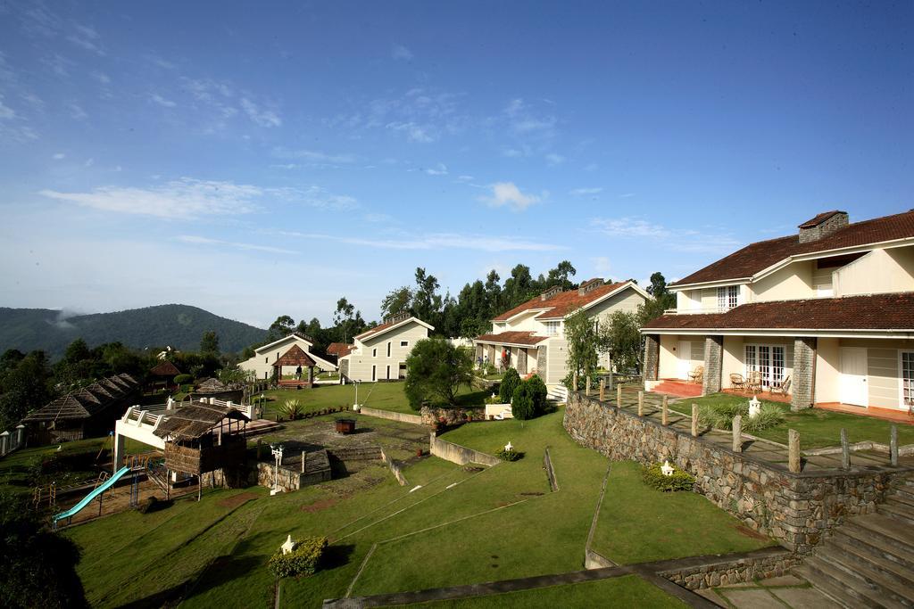 The Siena Village Chinnakanal Luaran gambar